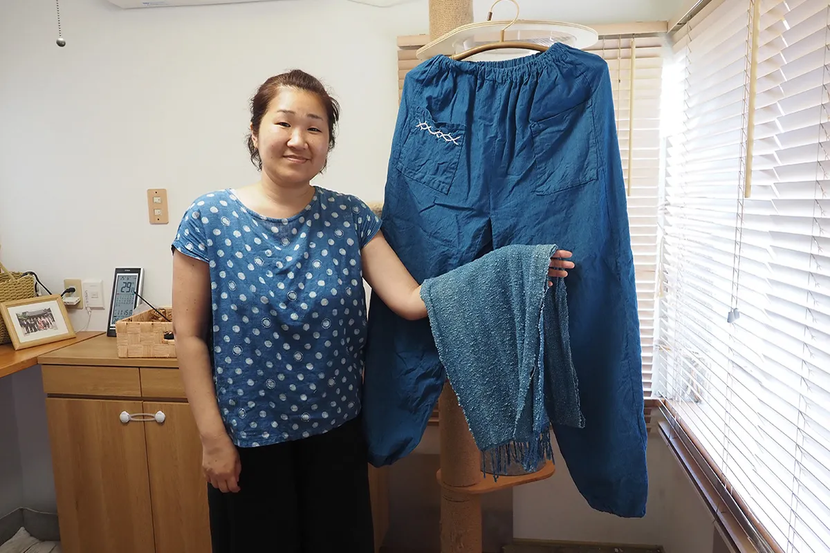 【初めて織ったショールと、自作平織の生地で仕立てたもんぺ】