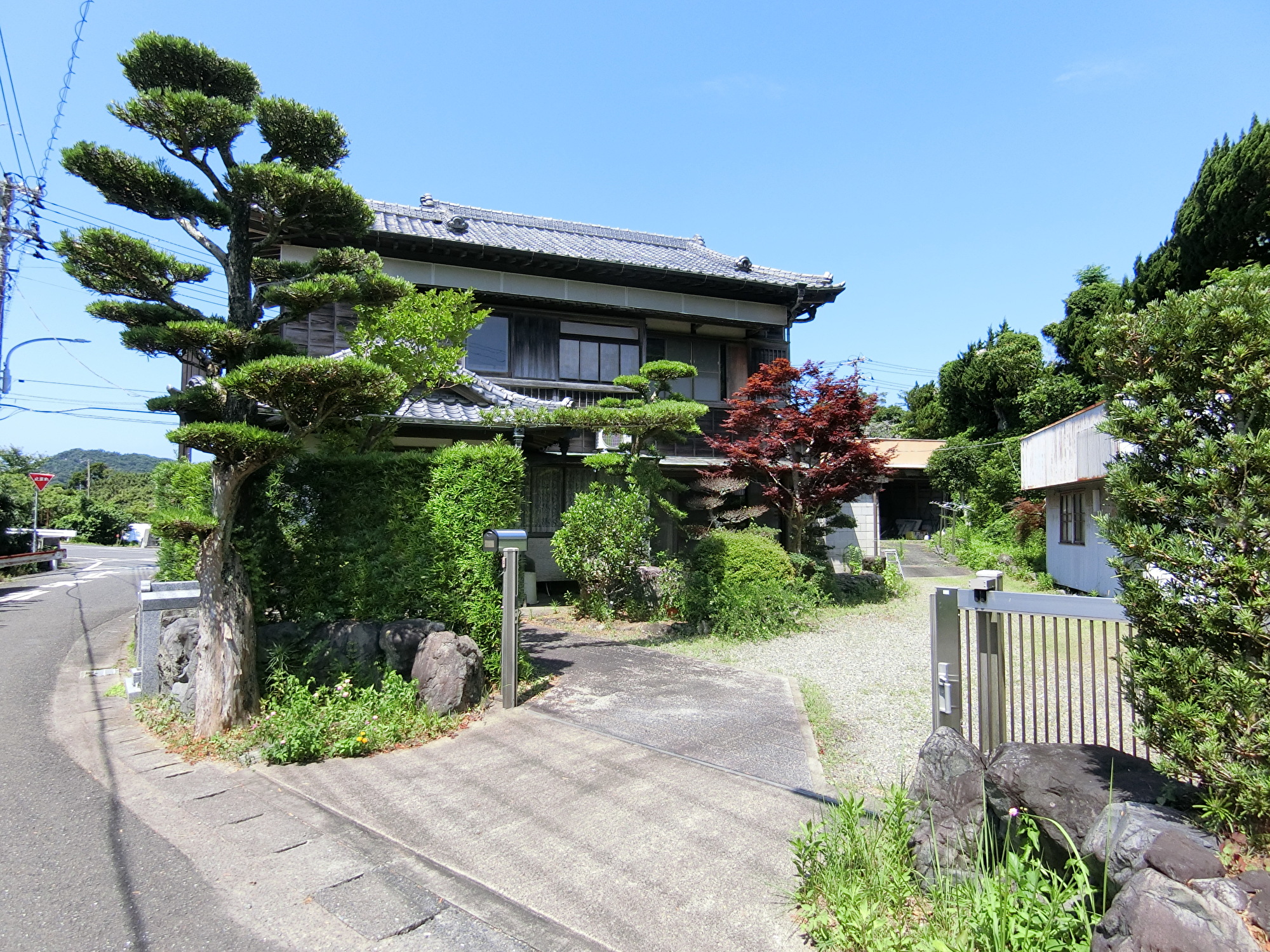 売家　南房総市富浦町宮本　5LDK　1980万円 サムネイル画像1